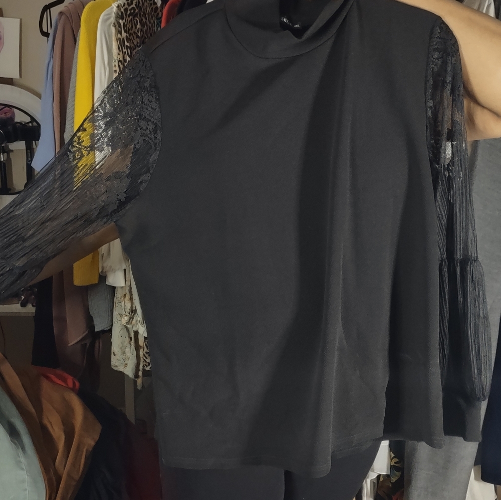 SheIn black lantern sleeve top